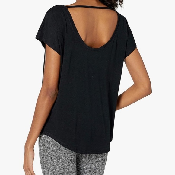 NWT Amazon Essentials Women's Studio Open-Back Short-Sleeve T-Shirt Black - Picture 2 of 3